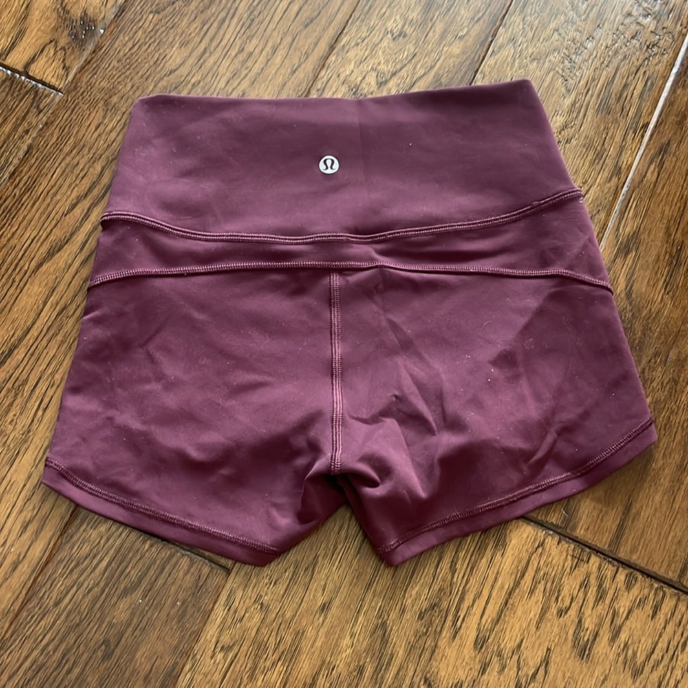 lululemon maroon 2 inch inseam biker shorts